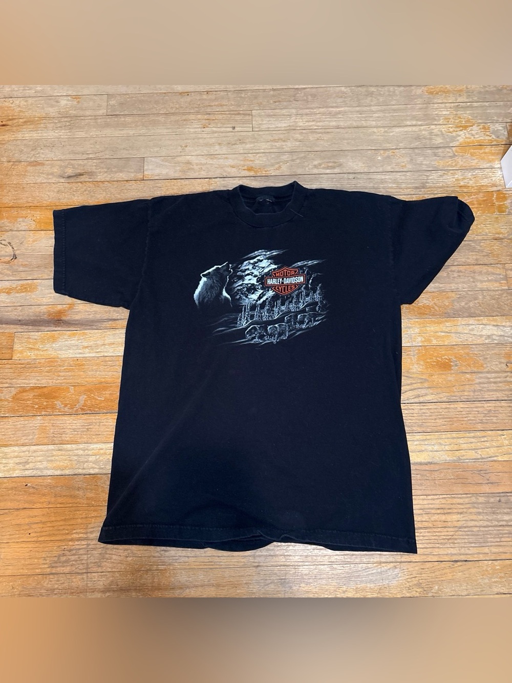 Harley-Davidson Black Short Sleeve Tee with Wolf Graphic